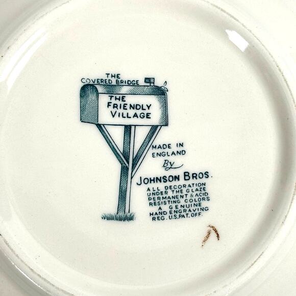 Johnson Bros Friendly Village England Covered Bridge Wide Handled Serving Bowl! - Picture 9 of 10